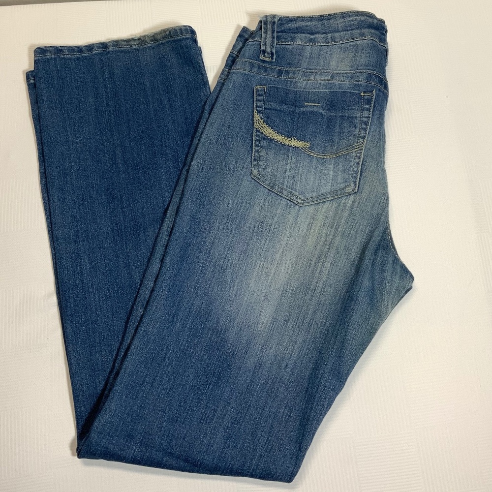 BONGO Bootcut Jeans - Size 11